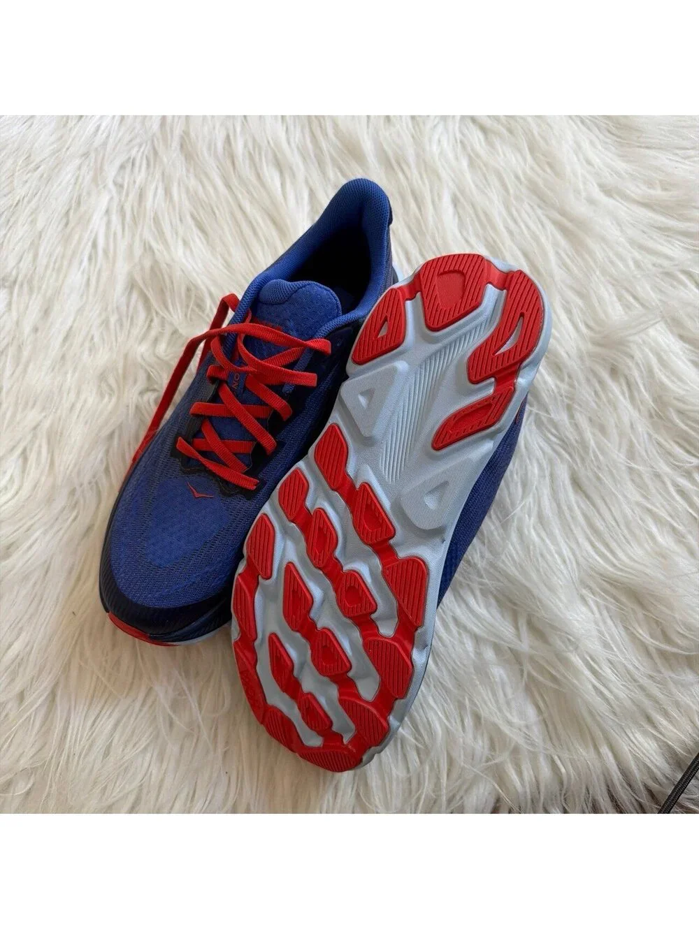 Hoka sneakers youth size 6.5 women’s size 7.5